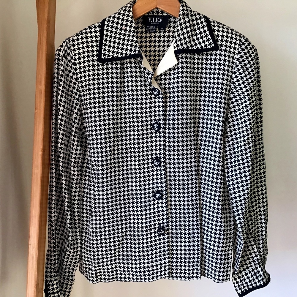 Y.Lev Silk blouse size 2P EMILY IN PARIS